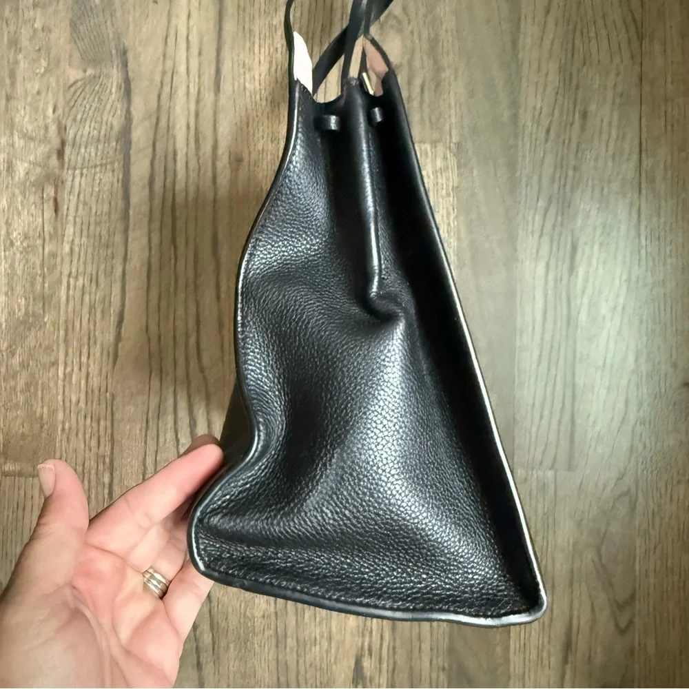 Kate Spade Hayes Pebbled Leather‎ Tote